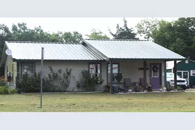 402 Cleveland Street, Bailey, TX 75452 - Photo 1