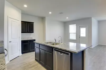 701 Blacktail Drive, Fort Worth, TX 76131 - Photo 13