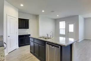 701 Blacktail Dr, Fort Worth, TX 76131 - Photo 13