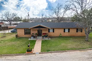 801 Westridge Cir, Breckenridge, TX 76424 - Photo 35