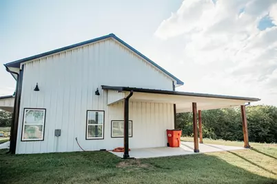 595 County Road 2870, Honey Grove, TX 75446 - Photo 31