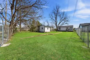 2605 Mitchell Ave, Waco, TX 76708 - Photo 17