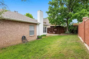 1325 Winnipeg Dr, Lewisville, TX 75077 - Photo 27