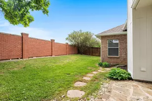 1325 Winnipeg Dr, Lewisville, TX 75077 - Photo 25