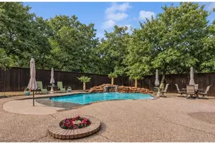 2717 S Shady Ln, Arlington, TX 76001 - Photo 35