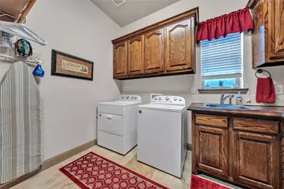 2717 S Shady Lane, Arlington, TX 76001 - Photo 33
