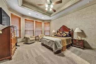 2717 S Shady Ln, Arlington, TX 76001 - Photo 19