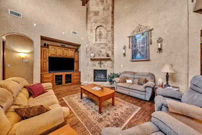 2717 S Shady Lane, Arlington, TX 76001 - Photo 7