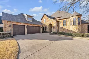 2717 S Shady Ln, Arlington, TX 76001 - Photo 3