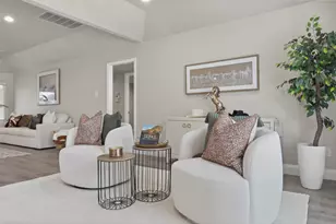 6350 Glennox Ln, Dallas, TX 75214 - Photo 3