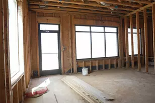299 301 303 W Oak St, Mansfield, TX 76063 - Photo 15