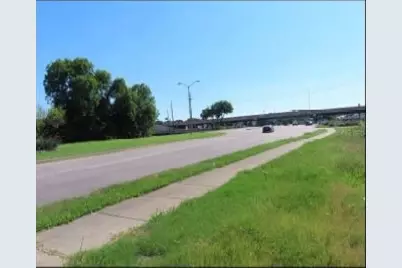 200 S Interstate 35 E, Lancaster, TX 75146 - Photo 15