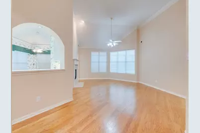 14628 Flanders Court, Addison, TX 75001 - Photo 11