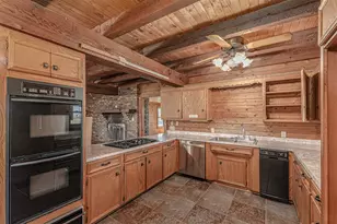 198 Vz County Road 4311, Ben Wheeler, TX 75754 - Photo 15