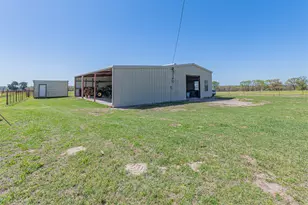 198 Vz County Road 4311, Ben Wheeler, TX 75754 - Photo 5