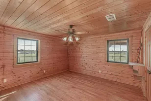 198 Vz County Road 4311, Ben Wheeler, TX 75754 - Photo 21