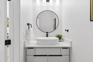 3510 Navaro St, Dallas, TX 75212 - Photo 9