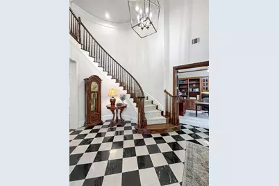 4206 Pinecreek Drive, Rowlett, TX 75088 - Photo 7