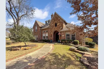 4206 Pinecreek Drive, Rowlett, TX 75088 - Photo 1