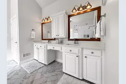 4206 Pinecreek Drive, Rowlett, TX 75088 - Photo 23