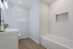 2416 Lake Air Dr, Waco, TX 76710 - Photo 19