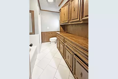 1200 E Franklin Street, Hillsboro, TX 76645 - Photo 13