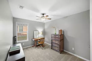2721 Clubhouse Dr, Denton, TX 76210 - Photo 13