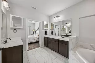 2533 Westbank Trl, Garland, TX 75042 - Photo 21