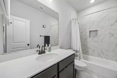 2533 Westbank Trail, Garland, TX 75042 - Photo 25