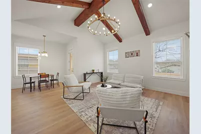 1033 E Bowie Street, Fort Worth, TX 76104 - Photo 11