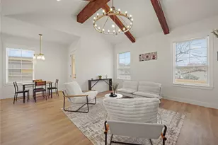 1033 E Bowie St, Fort Worth, TX 76104 - Photo 11