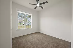 1033 E Bowie St, Fort Worth, TX 76104 - Photo 19