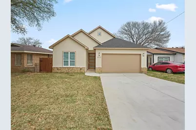 1033 E Bowie Street, Fort Worth, TX 76104 - Photo 3