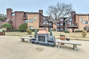 1700 Baird Farm Cir, Arlington, TX 76006 - Photo 23