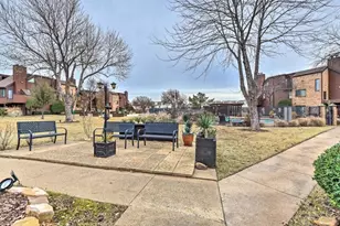 1700 Baird Farm Cir, Arlington, TX 76006 - Photo 25