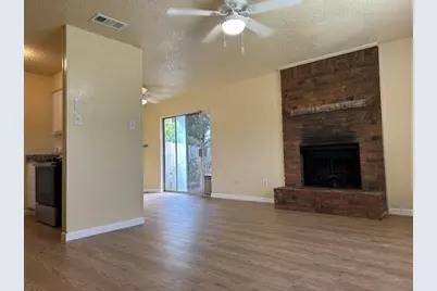 4200 Wingrove Drive, Arlington, TX 76015 - Photo 9