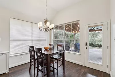 2913 Moss Creek Court, McKinney, TX 75072 - Photo 11