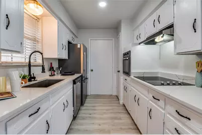 813 Green Pastures Drive, Cedar Hill, TX 75104 - Photo 13