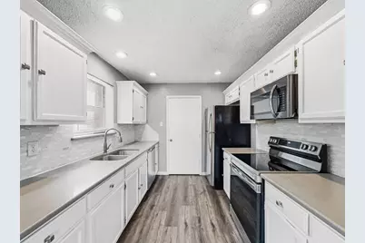 1222 W Hudgins Street, Grapevine, TX 76051 - Photo 7