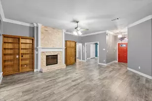 303/305 Cecile Ct, Arlington, TX 76013 - Photo 5