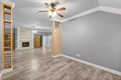 303/305 Cecile Court, Arlington, TX 76013 - Photo 7