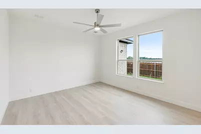 249 Fireberry Drive, Glenn Heights, TX 75154 - Photo 17