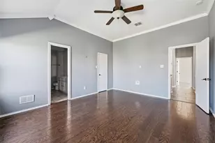 7411 Marsland Ln, Arlington, TX 76001 - Photo 17