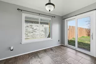 7411 Marsland Ln, Arlington, TX 76001 - Photo 9