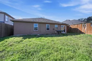 7411 Marsland Ln, Arlington, TX 76001 - Photo 29