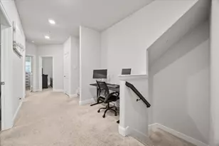 329 Baker Dr, Plano, TX 75074 - Photo 9