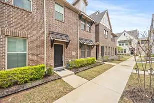 329 Baker Dr, Plano, TX 75074 - Photo 1