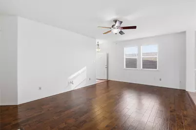 3913 Hawkins Drive, McKinney, TX 75072 - Photo 9