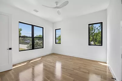 3807 Pallos Verdas Drive, Dallas, TX 75229 - Photo 15