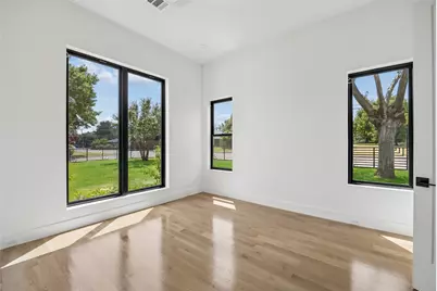 3807 Pallos Verdas Drive, Dallas, TX 75229 - Photo 25